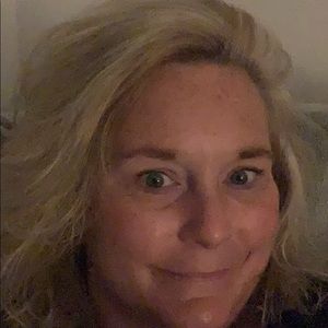 Meet your Posher, Marianne